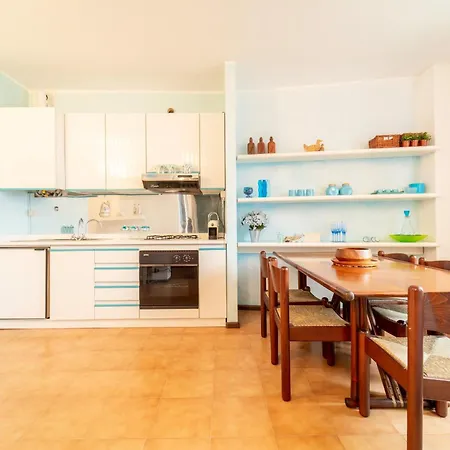 Apartamento Gaia Lakeview Garden *