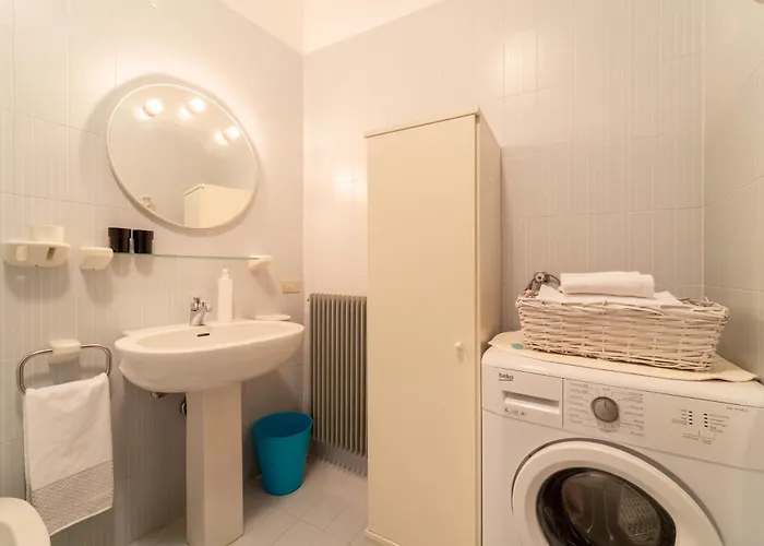 Gaia Lakeview Garden * Bellagio