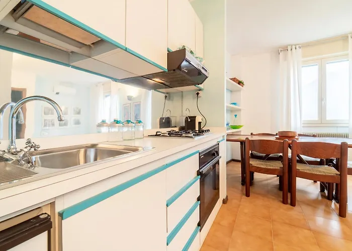 Gaia Lakeview Garden * Bellagio