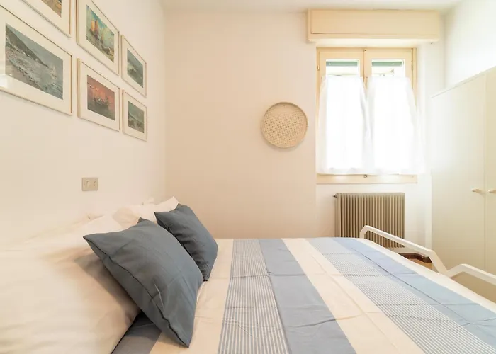Gaia Lakeview Garden Apartman